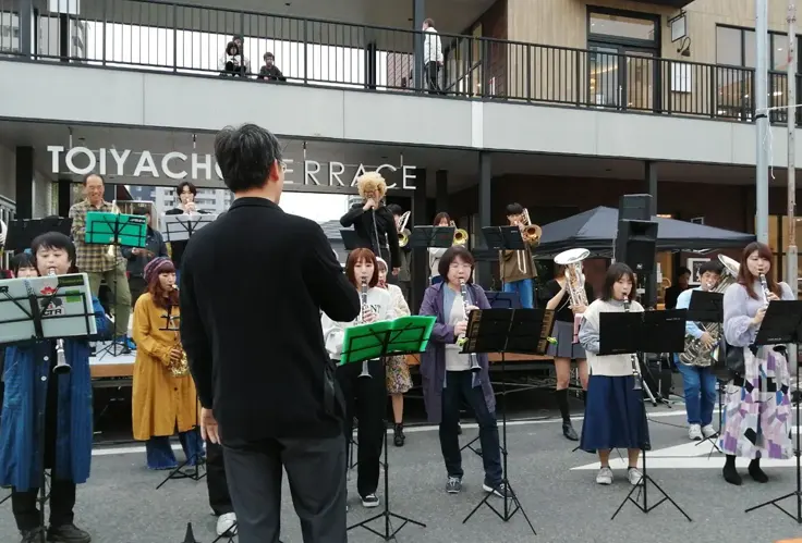 演奏＋パフォーマンス